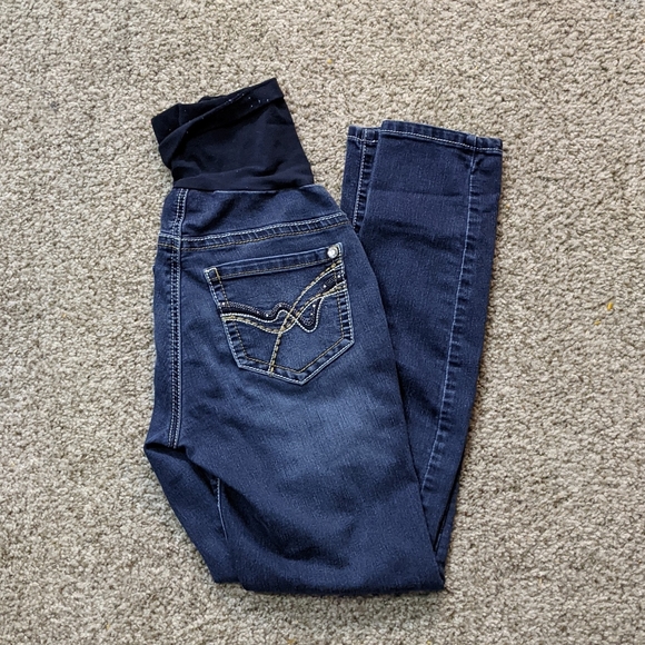 Wallflower Denim - Wallflower maternity jeans!